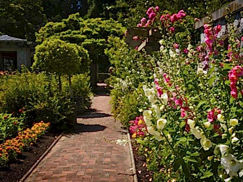 bahçe yer döşeme taşları